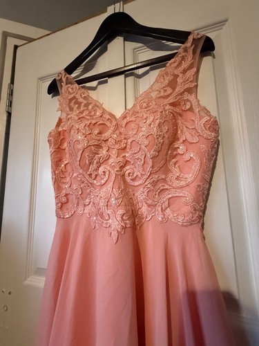 House peach pink chiffon - house,