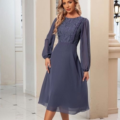 House cascading ruffles - house,