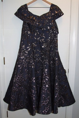 House fit flare navy - jj's, &